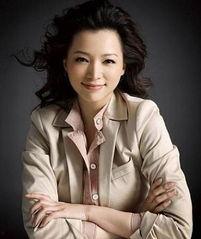 董卿个人资料简介照片