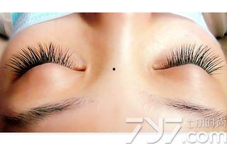 明星的睫毛是嫁接的吗,揭秘嫁接睫毛的神奇魅力